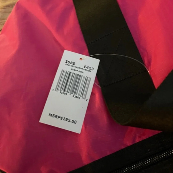 LESPORTSAC Dakota Medium Deluxe Overnight Bag - Picture 11 of 13